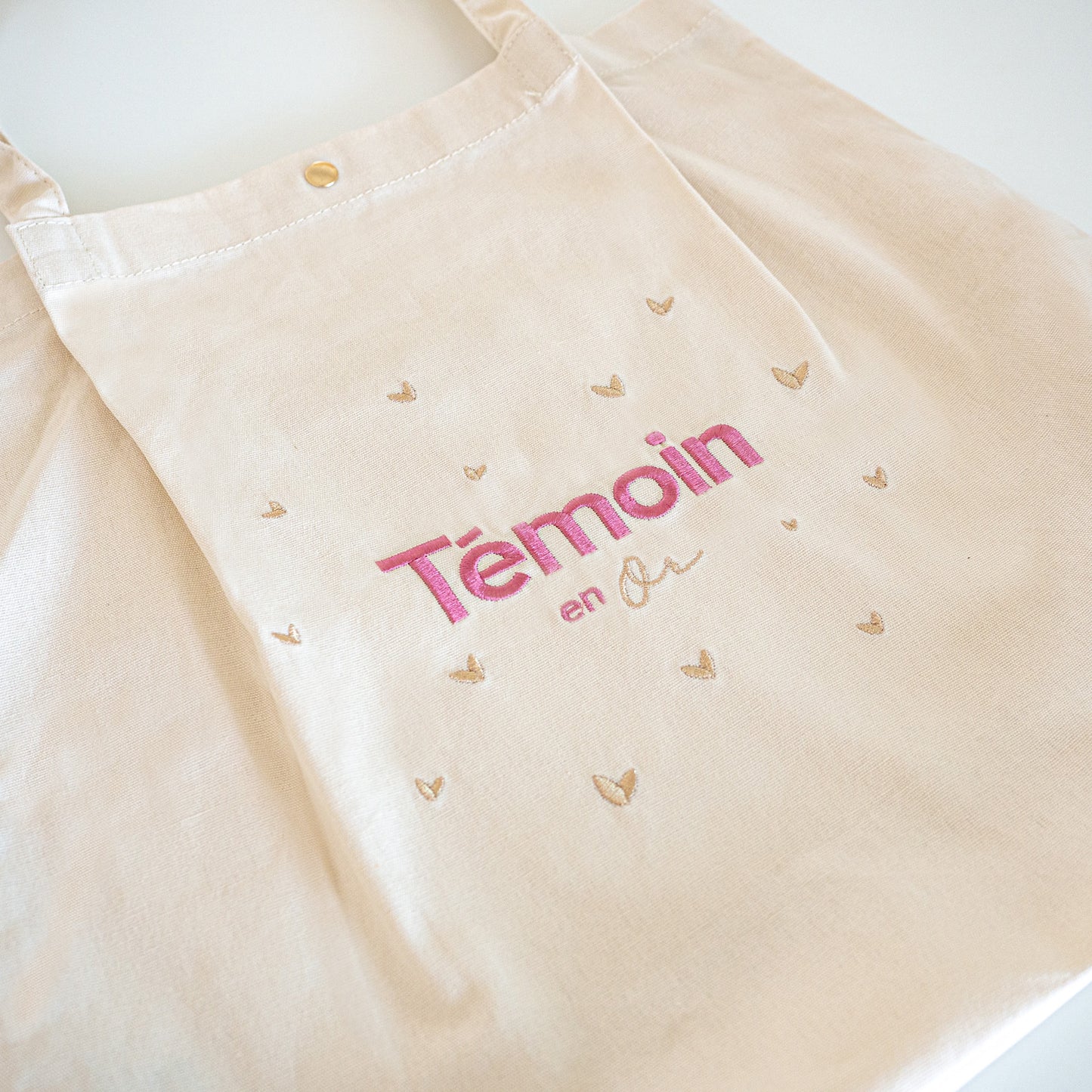 Pocketbag - Témoin en or