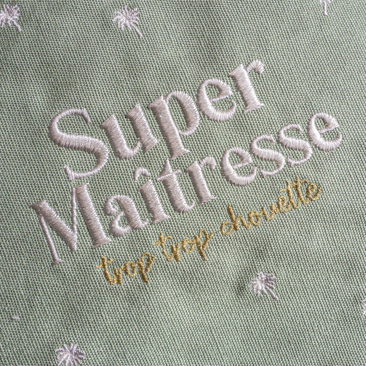 Pochette brodée - Super maîtresse trop trop chouette