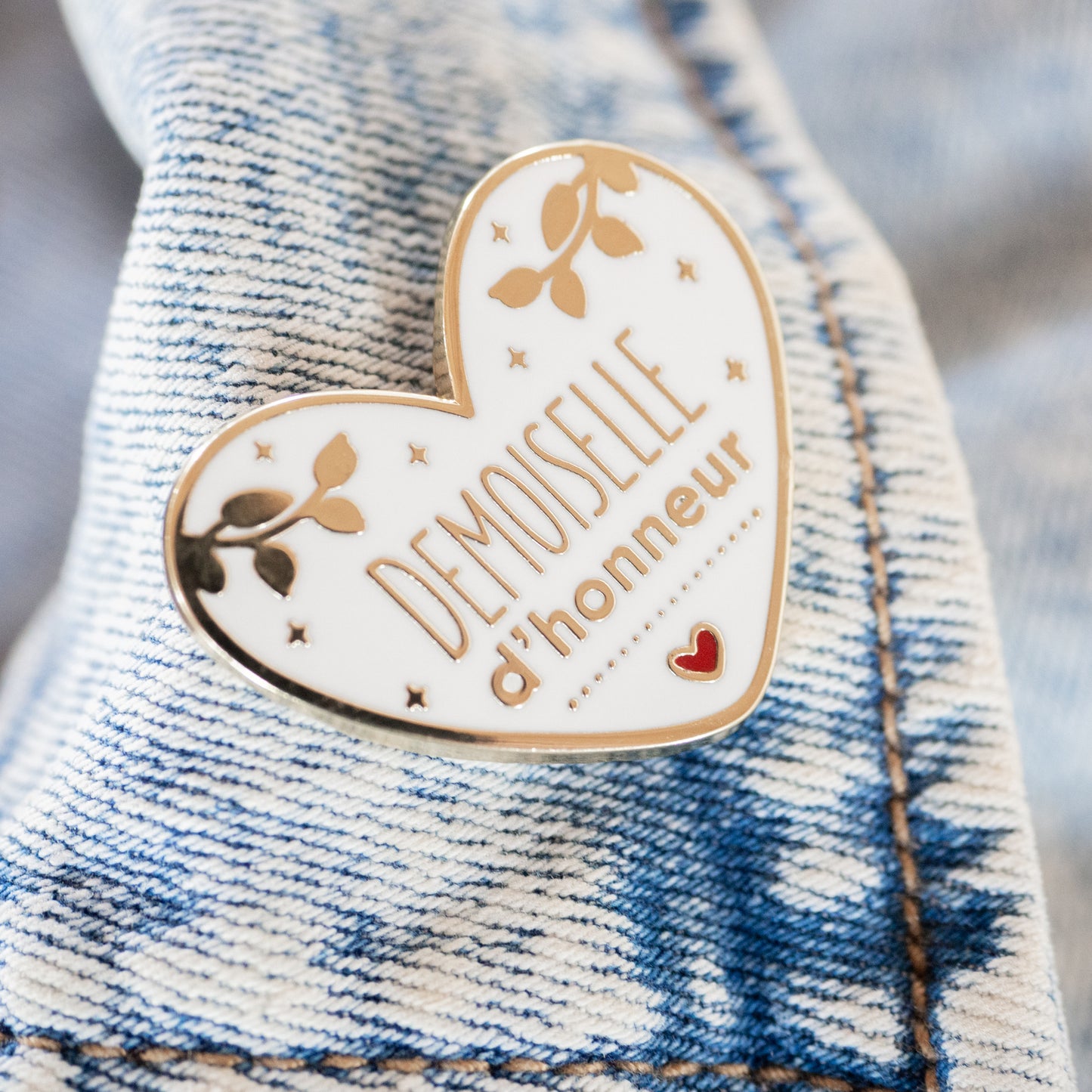 Pin's - Demoiselle d'honneur