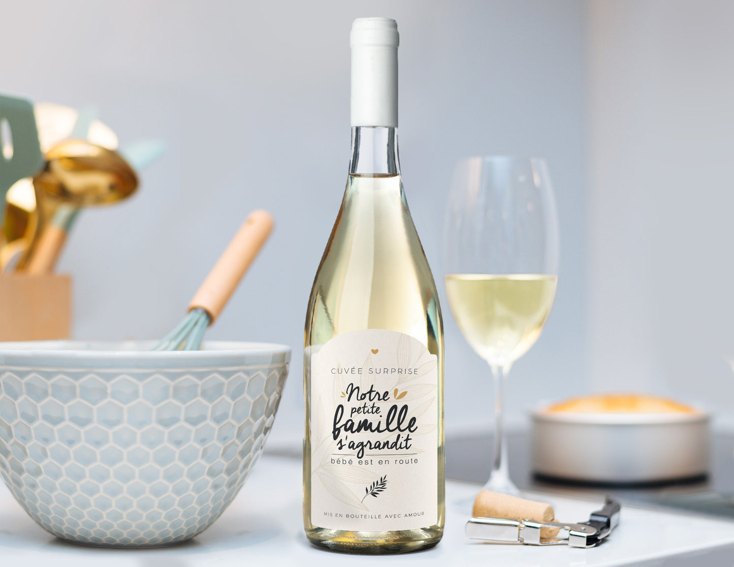 Etiquette bouteille - Notre petite famille s'agrandit