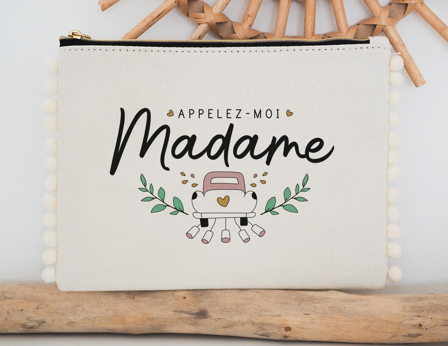 Pochette - pompon - Appelez moi madame - Manahia
