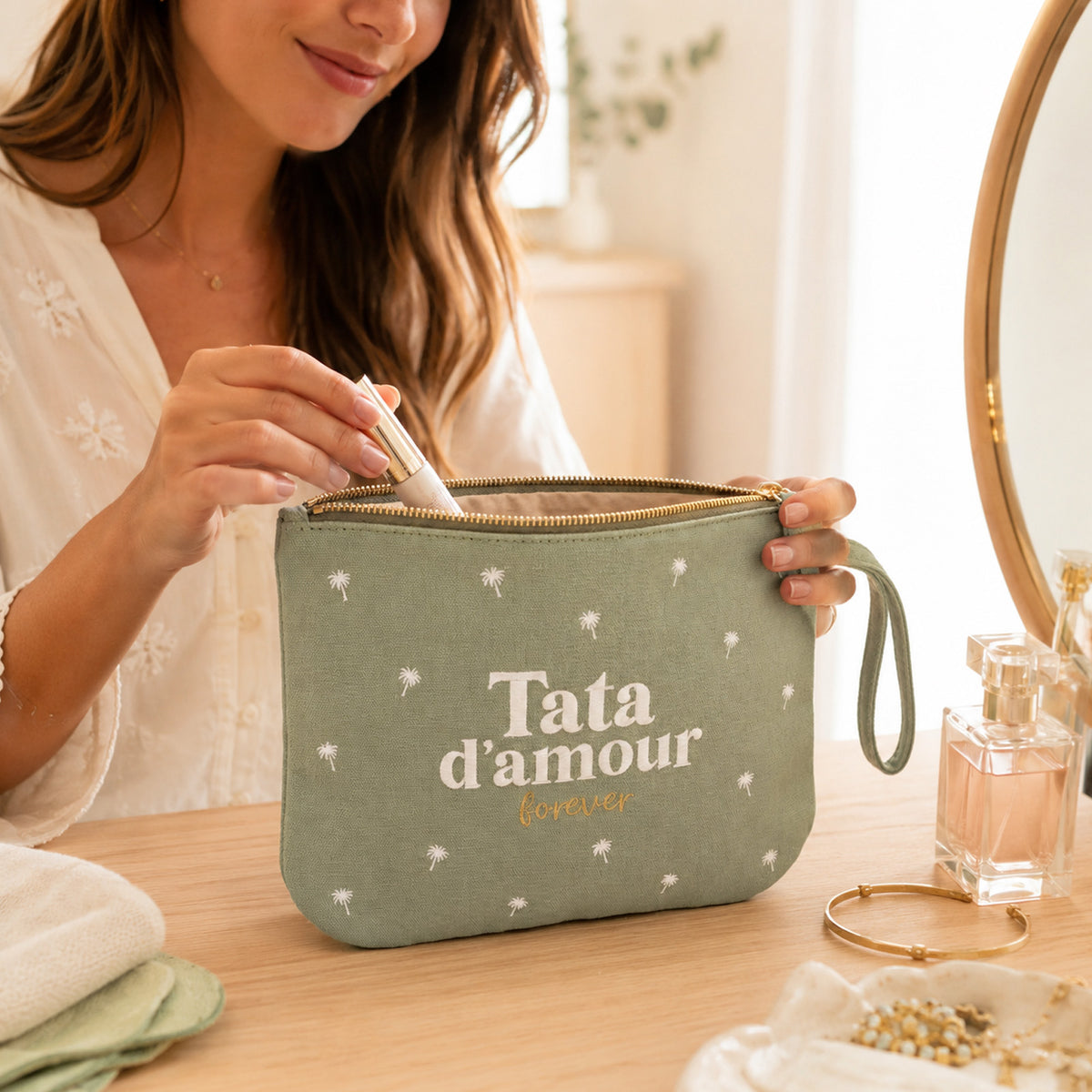 Pochette brodée tata – Tata d'amour forever
