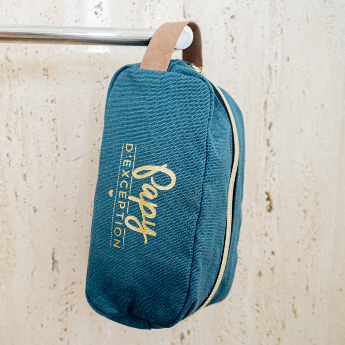 Anniversaire Mamie Manahia Trousse De Toilette Papy - Papy D'exception - Cadeau Papy - Trousse Pour Homme - 22 X 10 X 12cm - Fête Des Grands-Pères - Annonce Grossesse Fete Des Grand Mere Amazon Anniversaire Mamie Manahia Trousse De Toilette Papy - Papy D'exception - Cadeau Papy - Trousse Pour Homme - 22 X 10 X 12cm - Fête Des Grands-Pères - Annonce Grossesse Fete Des Grand Mere Amazon
