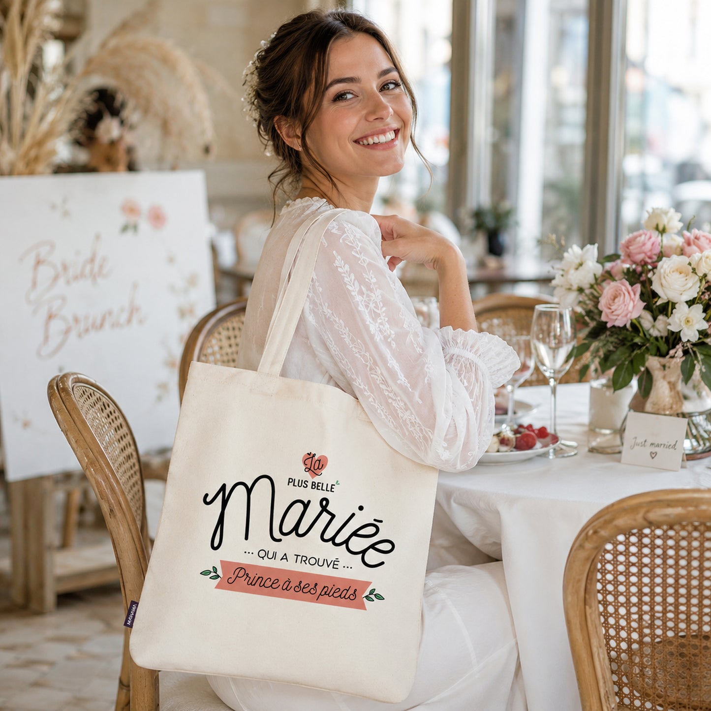 Tote bag mariée – La plus belle mariée qui a trouvé prince à ses pieds – sac coton – cadeau mariage – EVJF